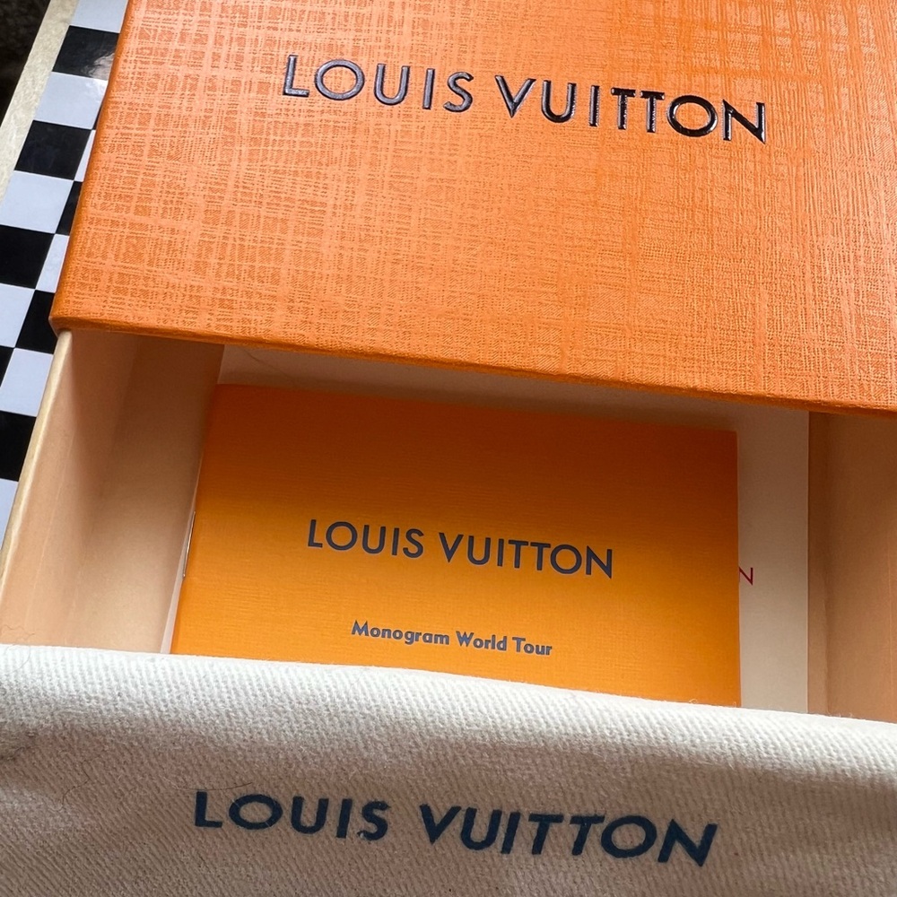 Louis Vuitton 🔶 Monogram Box and Bag (Empty) - Picture 4 of 10